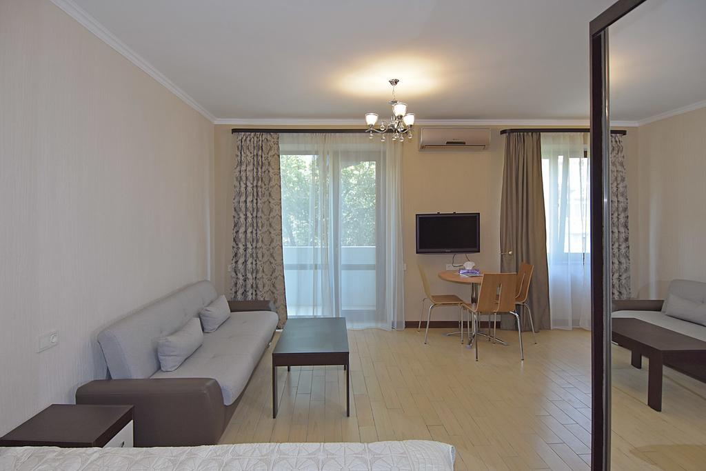 Studioapart In Downtown Jerevan Eksteriør bilde